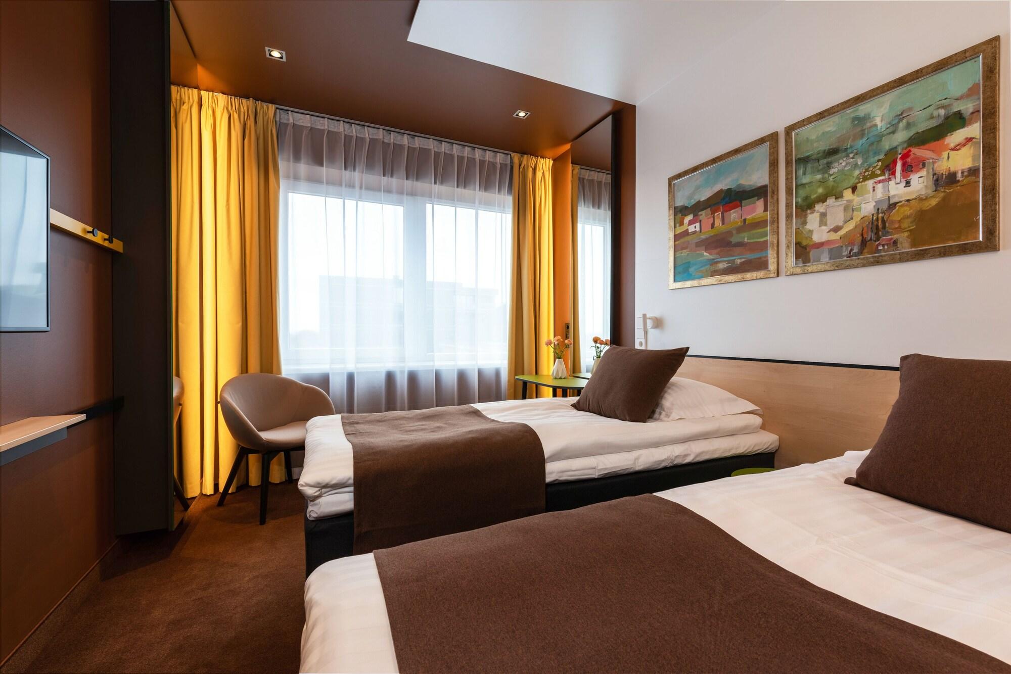 Art Hotel Pallas By Tartuhotels Exteriér fotografie